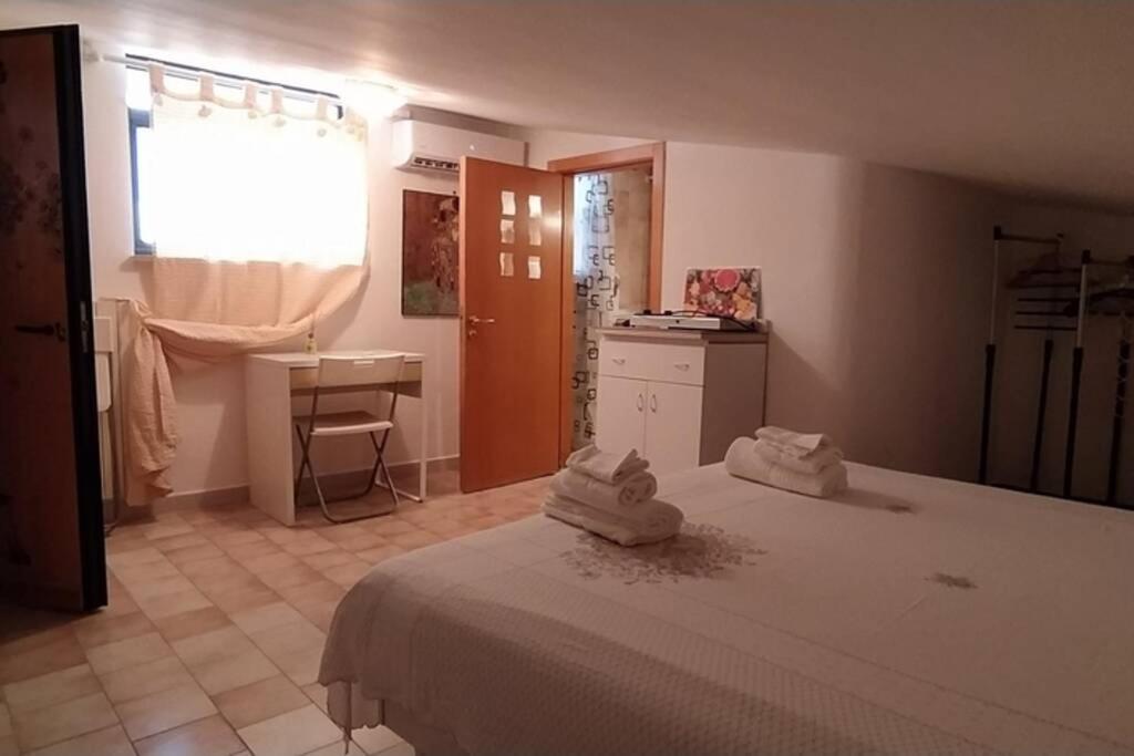Appartement Via Pisa 20 Mansarda à Bari Extérieur photo